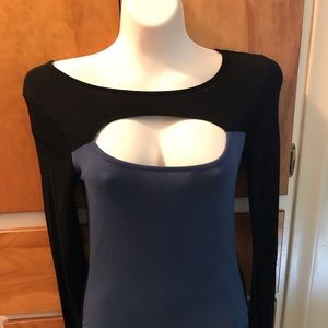 Long sleeve Patty Boutik top w cleavage cut out